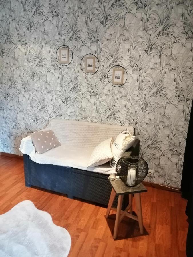 Les Bichettes Bed & Breakfast Mortagne-sur-Sevre Bagian luar foto