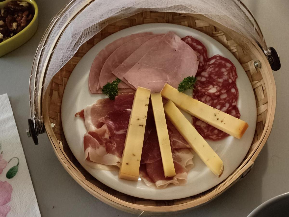 Les Bichettes Bed & Breakfast Mortagne-sur-Sevre Bagian luar foto